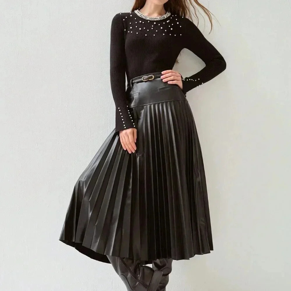 Black Casual Women's Romantic Black Pleated PU Skirt - Picture 2 of 5
